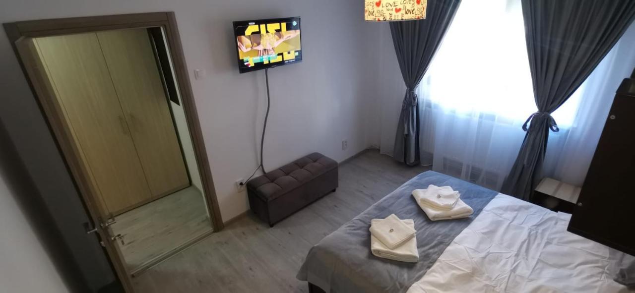 Ana Lux Apartments Брашов Екстериор снимка